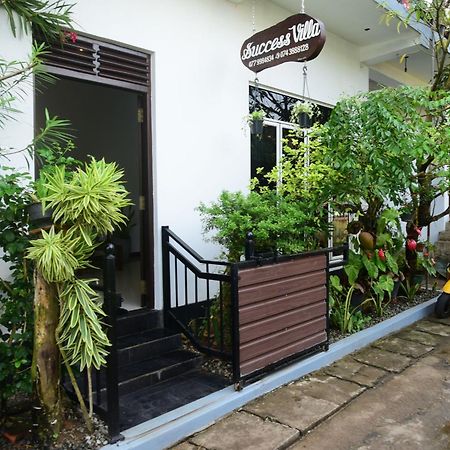 Success Villa 希克杜沃 外观 照片