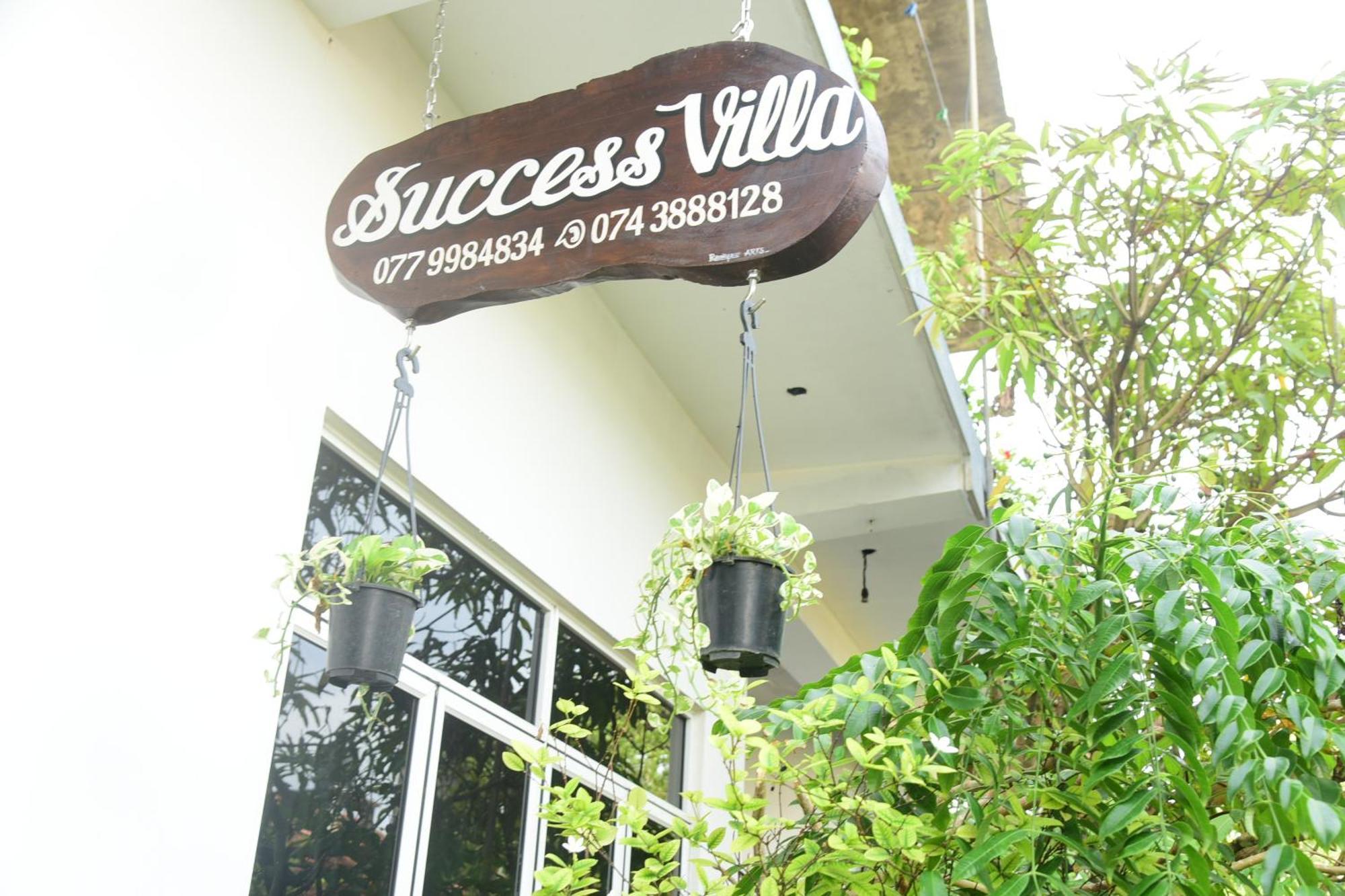 Success Villa 希克杜沃 外观 照片